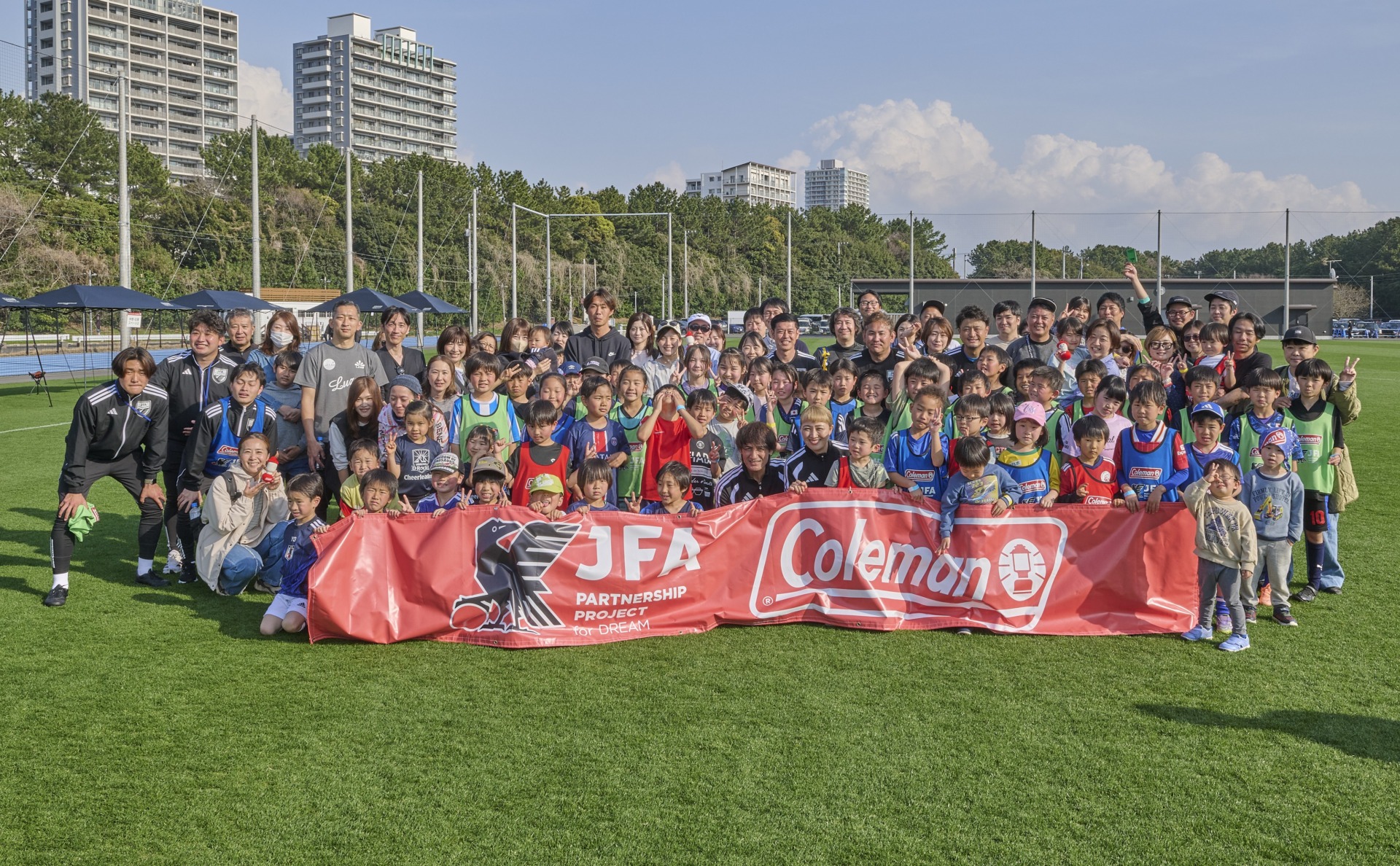 サッカー×アウトドアが実現する価値共創～暑熱対策への取り組み～